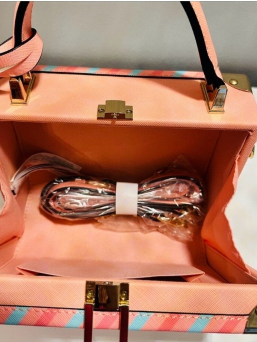 Aldo Gwidith Handbag - Picture 8 of 8